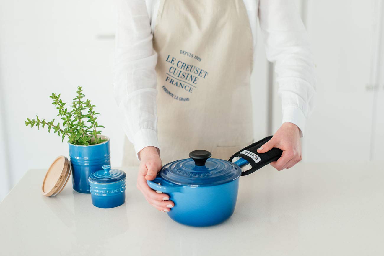 Le Creuset Handle Glove