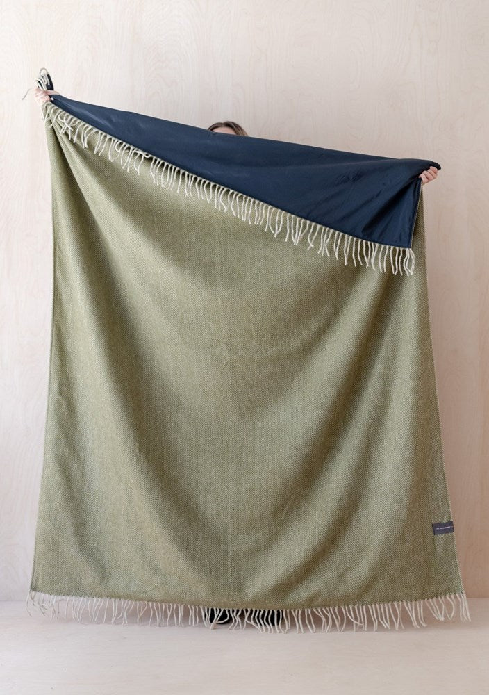 Recycled Wool Waterproof Picnic Blanket in Olive Herringbone