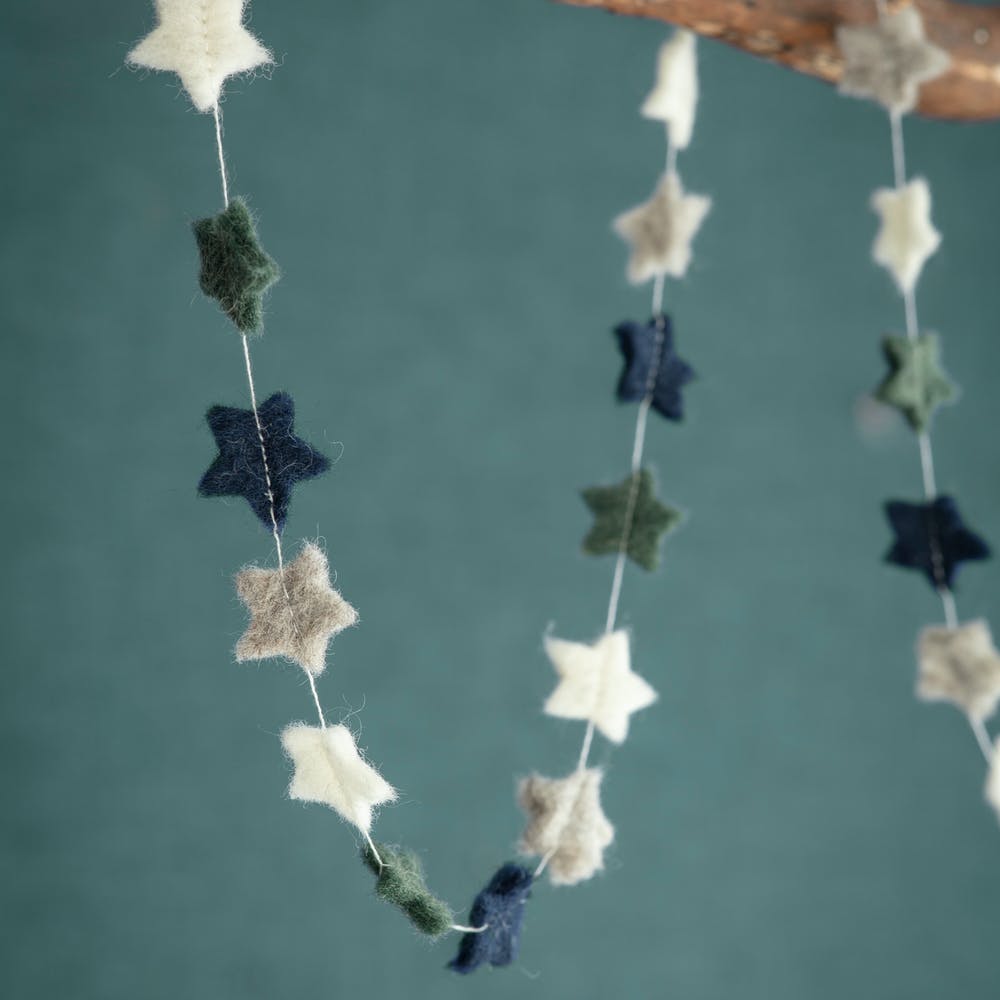 Southwold Star Garland - Forest Green